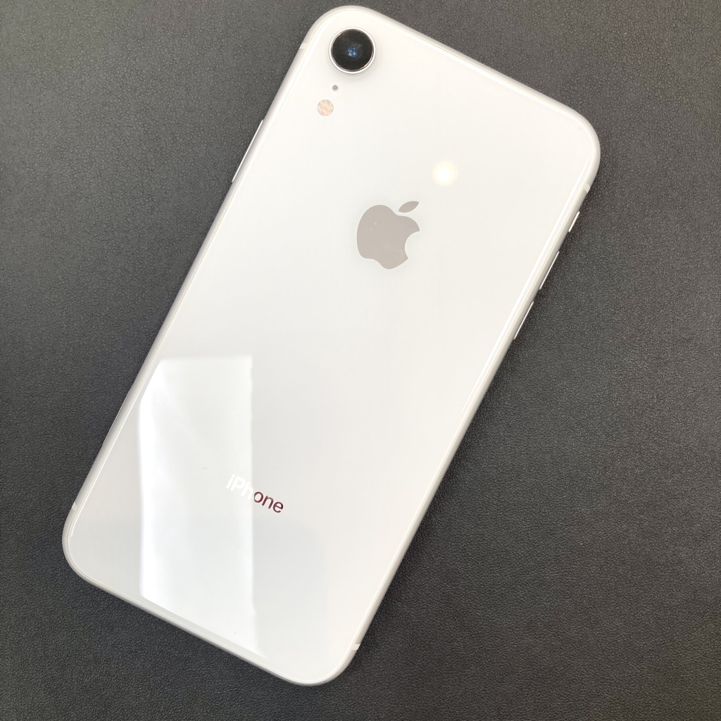 SIMロック解除(docomo) iPhoneXR 64GB ホワイト MT032J/A