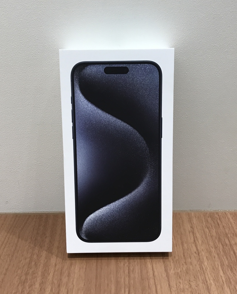 SIMロック解除(Softbank) iPhone15ProMAX ブルーチタニウム 512GB MU6X3J/A