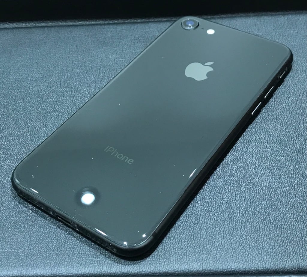 SIMロック解除(Softbank) iPhone8 64GB スペースグレイ MQ782J/A