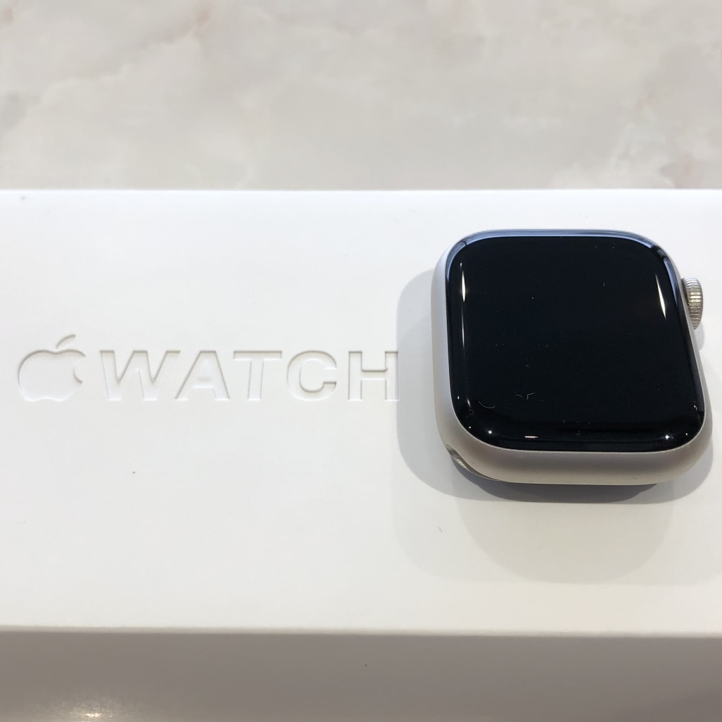 AppleWatch Series 7 41mm スターライトアルミニウムケース MKMY3J/A