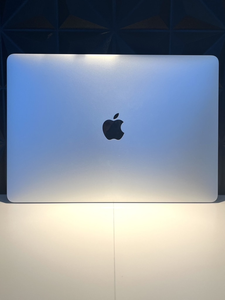 MacBook Air 13.3 M1 8GB/512GB 2020 A2337