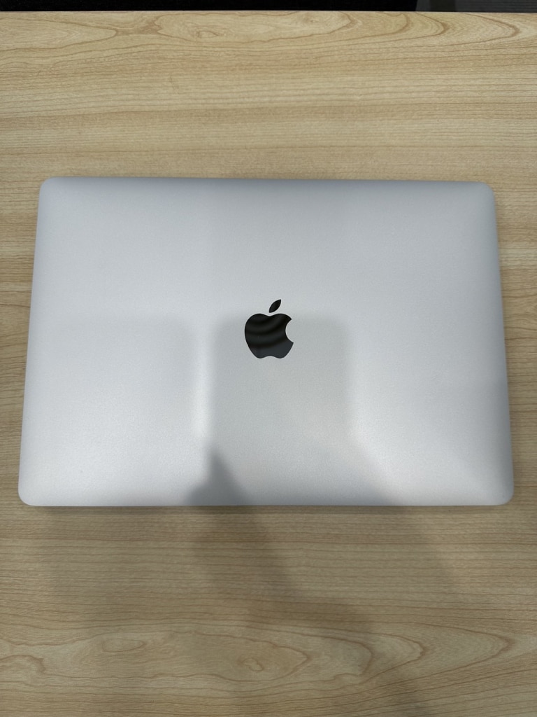 Apple MacBook Pro 13インチ 2020 Apple M1 A2338