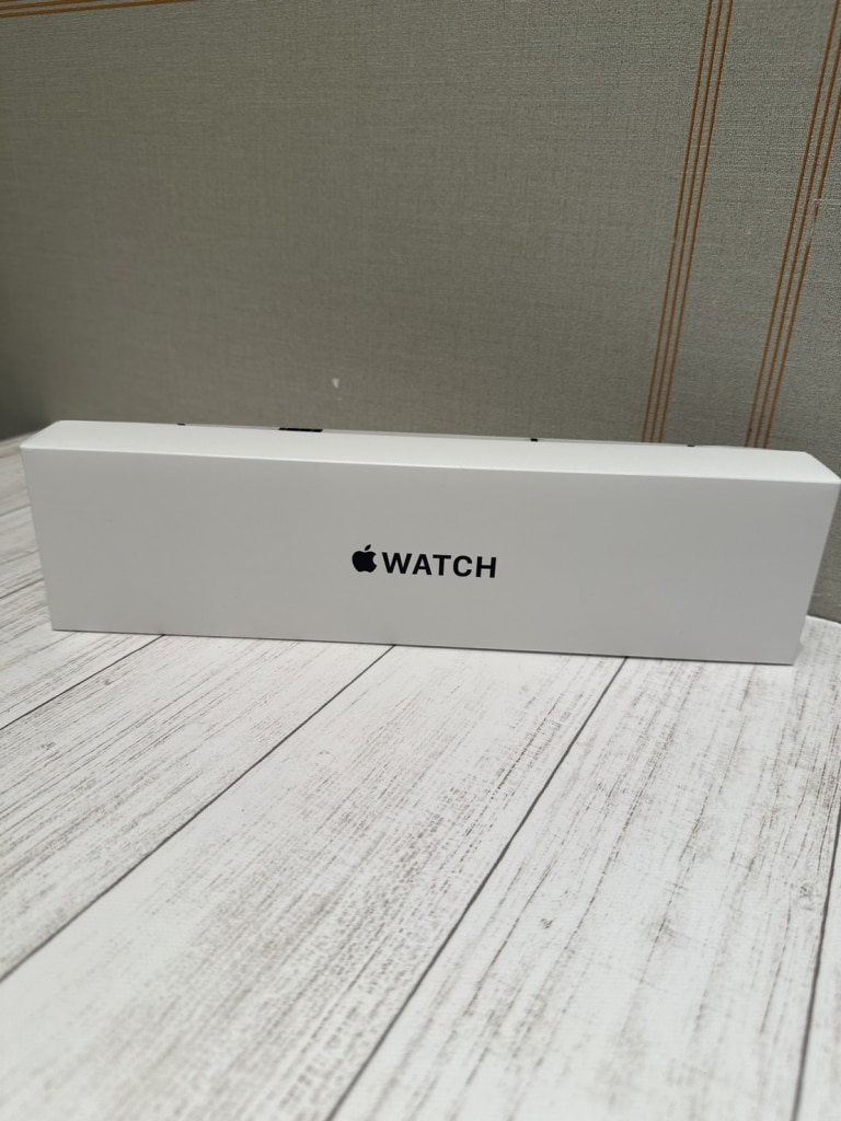 Apple Watch SE GPSモデル 44mmミッドナイトアルミニウムケース MNK03J/A