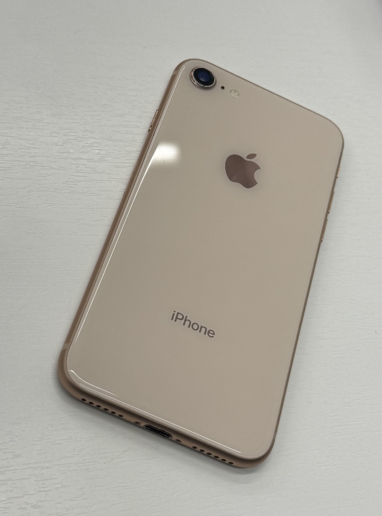 SIMロック解除(docomo) iPhone8 64GB ゴールド MQ7A2J/A