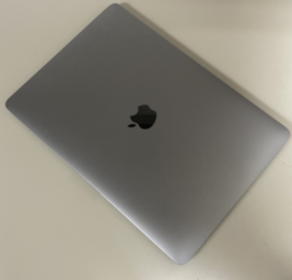 Apple MacBook Pro 13インチ シルバー MXK62J/A (Mid 2020)