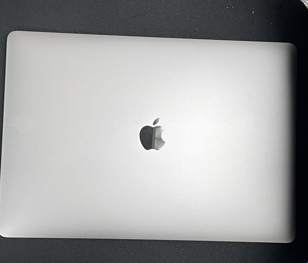 Apple MacBookPro 16インチ 1TB シルバー MK193J/A