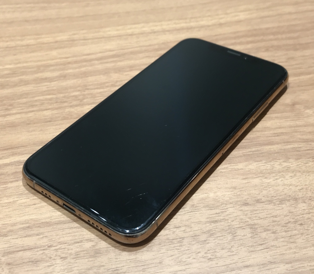 SIMロック解除(Softbank) iPhone XS 256GB ゴールド NTE22J/A