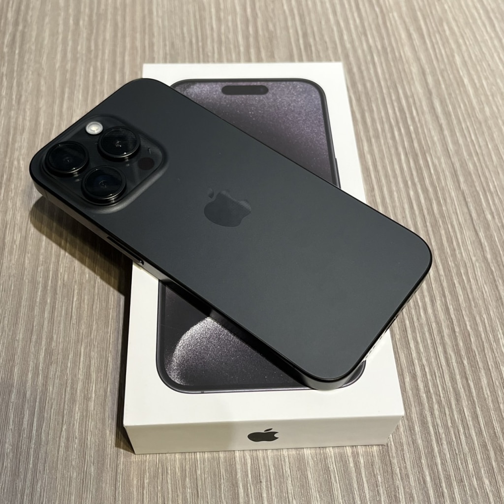 国内版SIMフリー iPhone15Pro 128GB ブラックチタニウム MTU73J/A