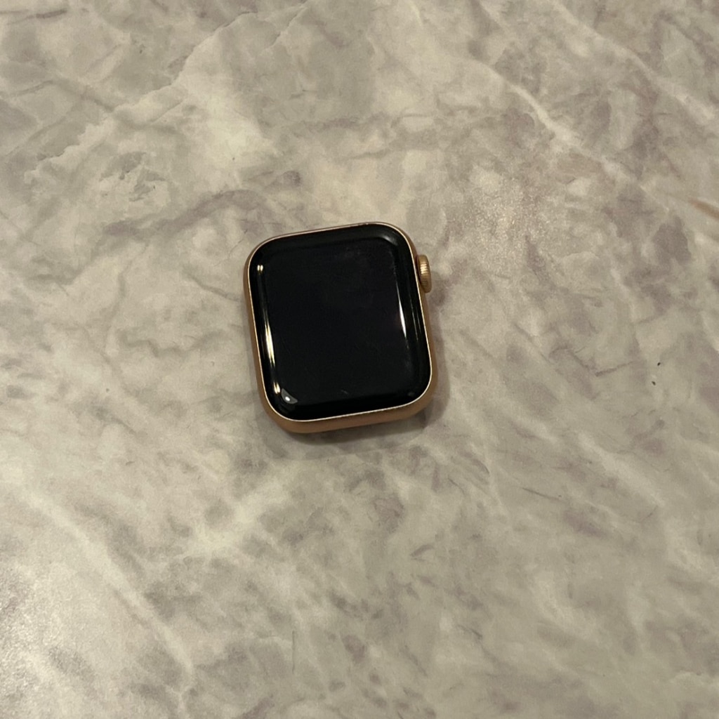 AppleWatchSeries6 40mm GPSモデル MG123J/A