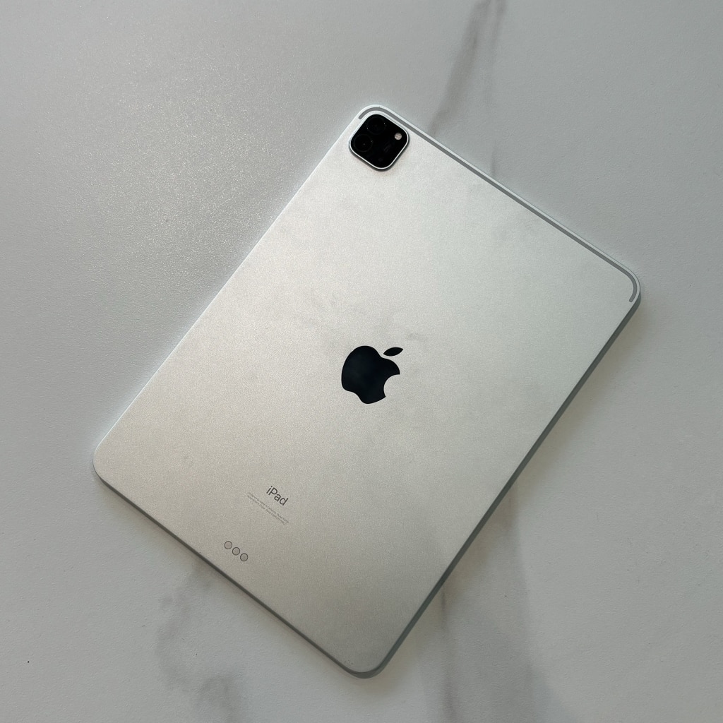 iPad Pro 11インチ（第2世代）Wi-Fi 256GB シルバー MXDD2J/A