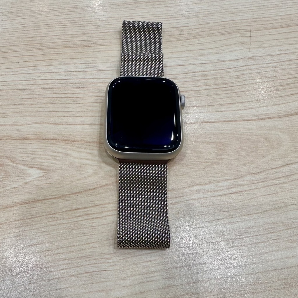 Apple Watch series9 GPSモデル 45㎜ スターライトアルミニウム MR9P3J/A