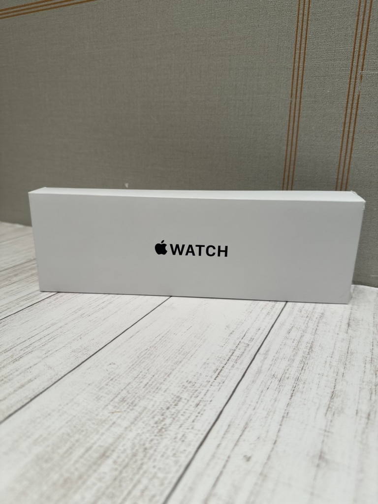 Apple Watch SE 第2世代 GPSモデル 44mm MRE73J/A