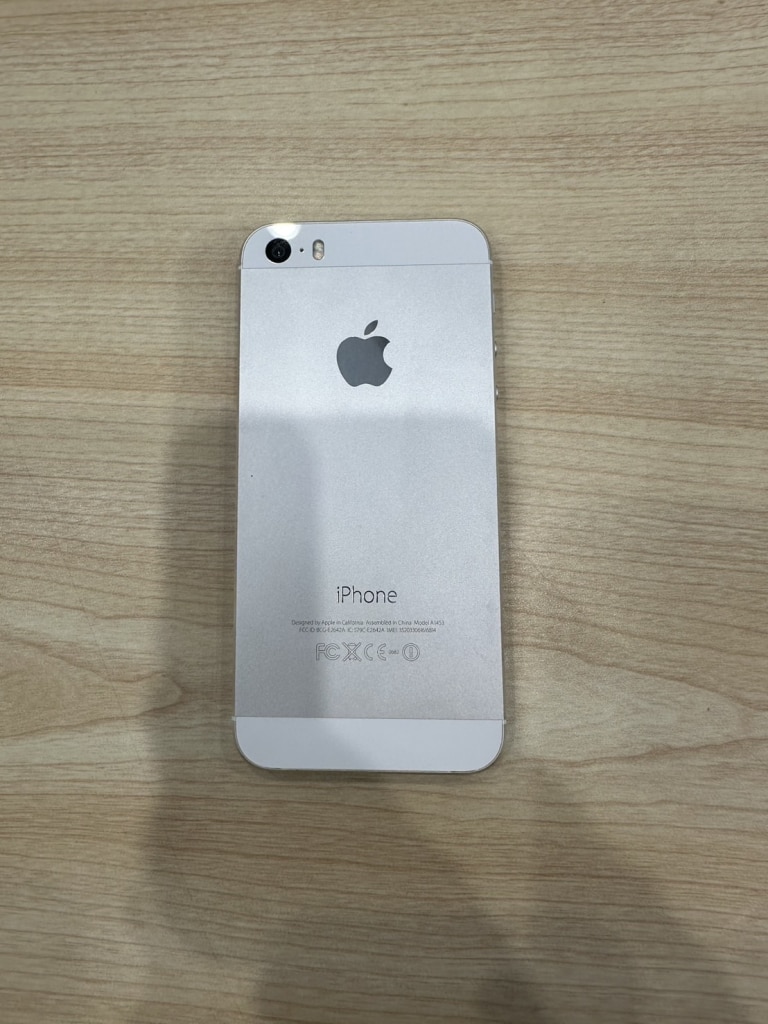 Softbank iPhone5s 32GB シルバー ME336J/A