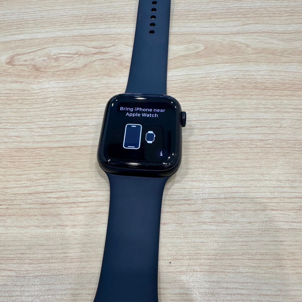 Apple Watch SE 第2世代 GPSモデル 44mm MRE93J/A