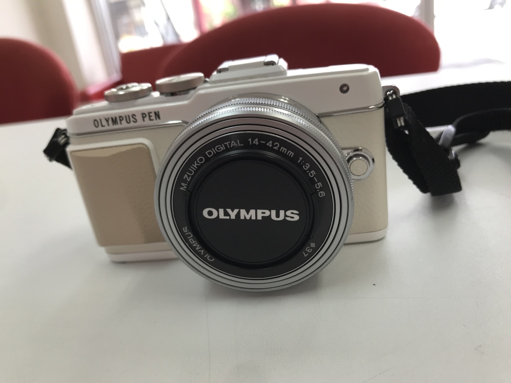 OLYMPUS PEN Lite E-PL7 ダブルズームキット