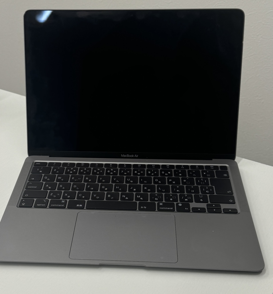 Apple MacBook Air 13インチ 256GB MGN93J/A シルバー (M1・2020)