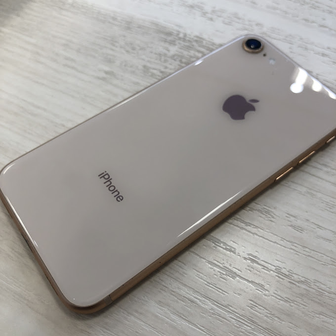 SIMロック解除(au) iPhone8 64GB ゴールド MQ7A2J/A