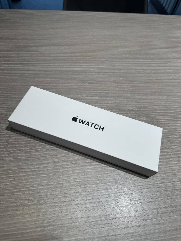 Apple Watch SE GPSモデル 44mm MRE93J/A