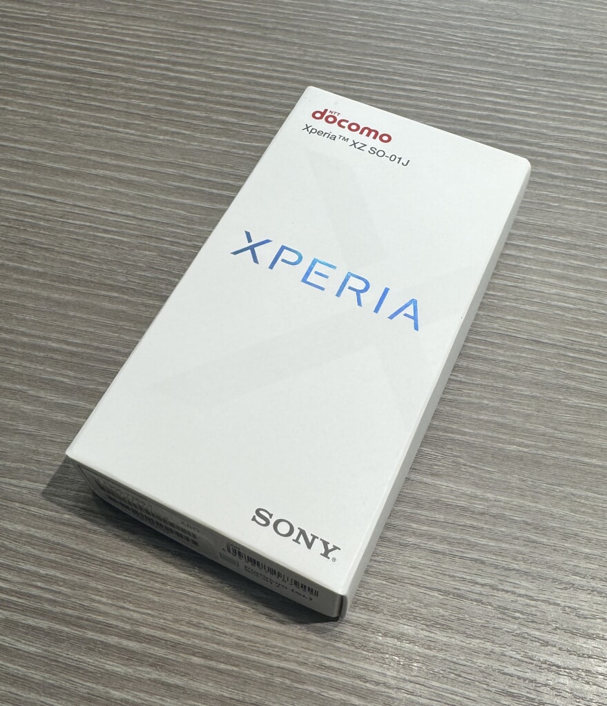 SIMロック解除(docomo) Xperia XZ シルバー SO-01J