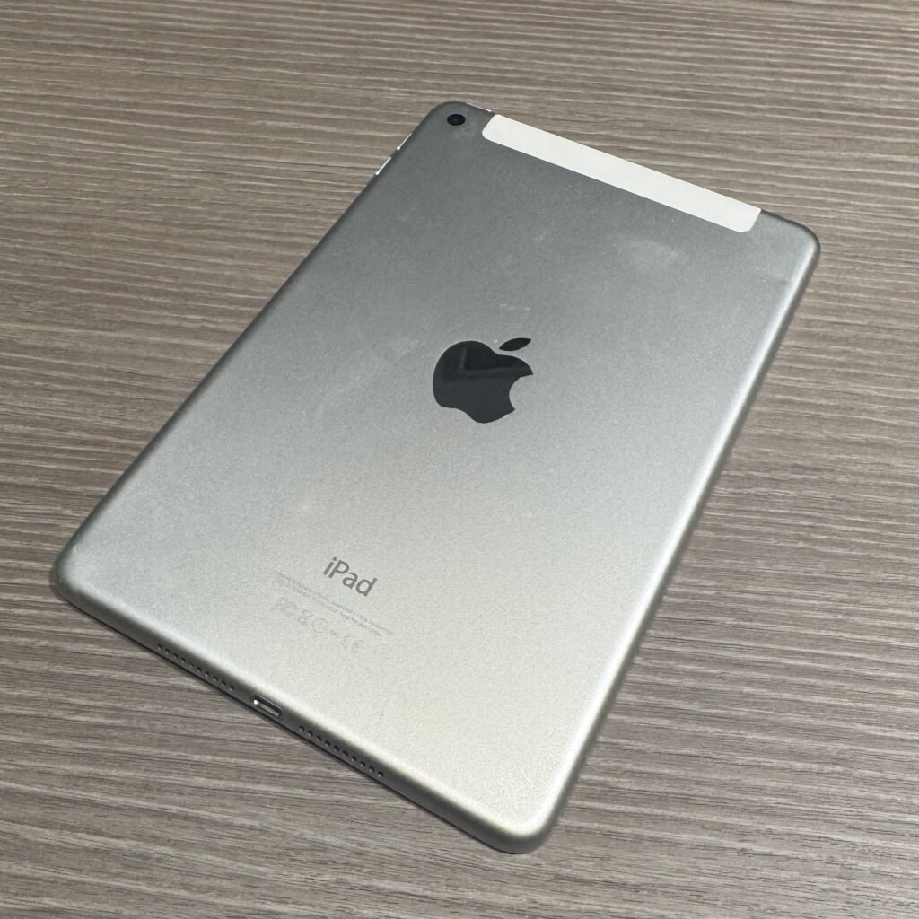 国内版SIMフリー iPad mini 4 Wi-Fi+Cellular 16GB シルバー MK702J/A