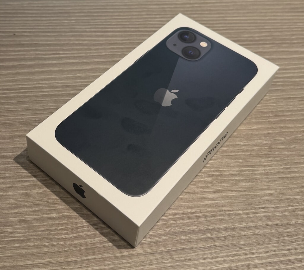 SIMロック解除(softbank) iPhone13 128GB ミッドナイト MLNC3J/A
