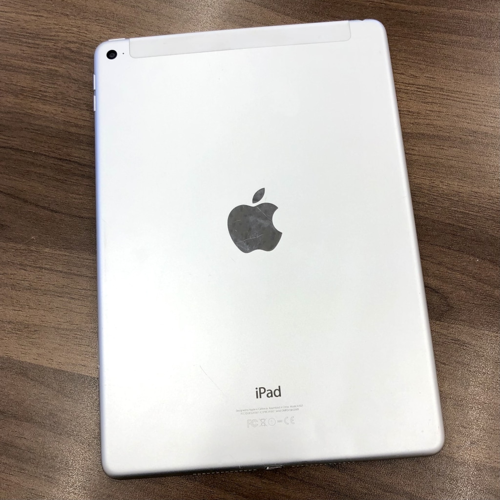 docomo iPad Air2 16GB シルバー MGH72J/A