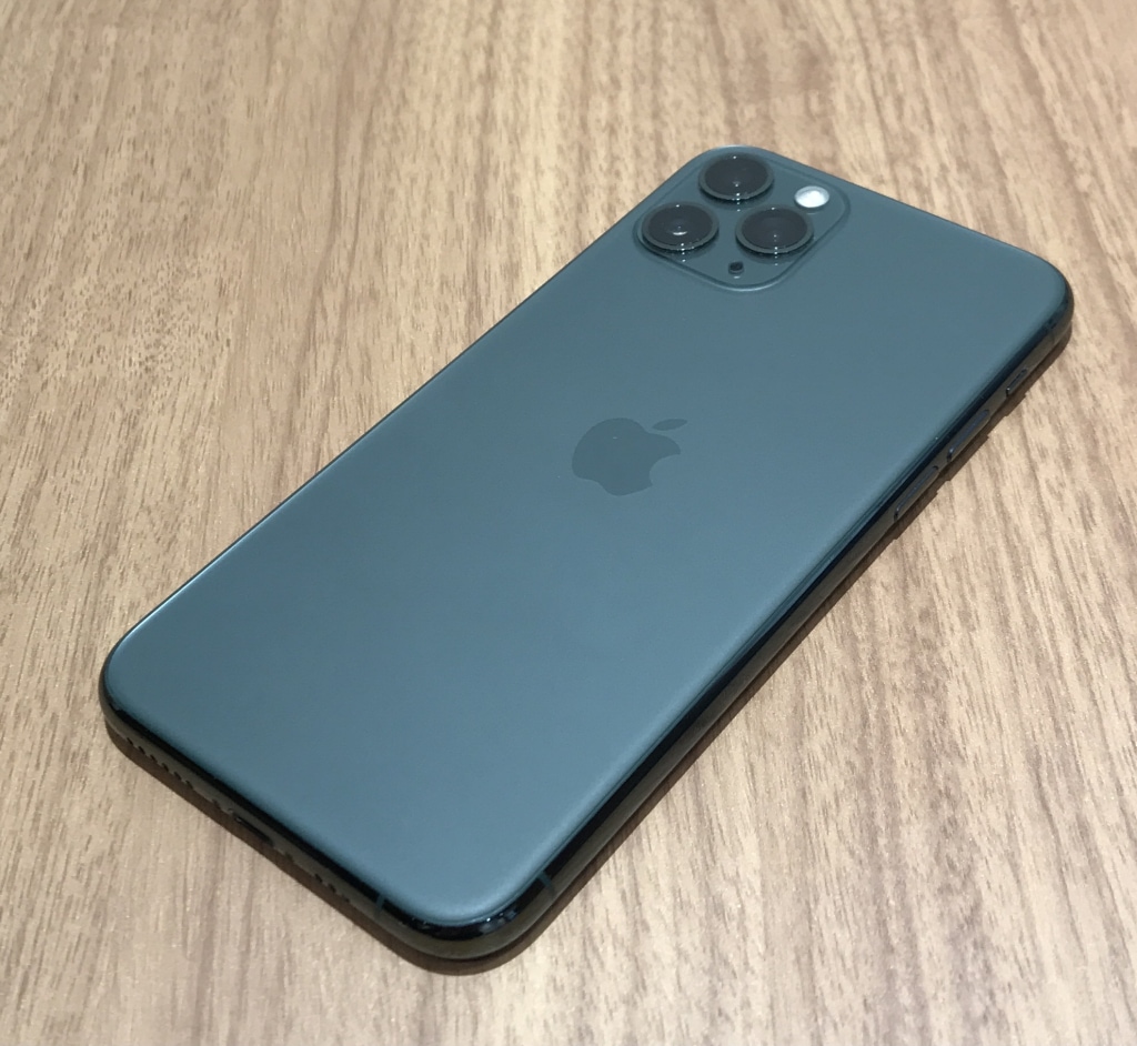 SIMロック解除(au) iPhone11Pro 64GB ミッドナイトグリーン MWC62J/A