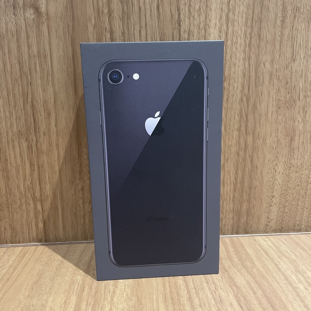 SIMロック解除(docomo) iPhone8 64GB スペースグレイ MQ782J/A