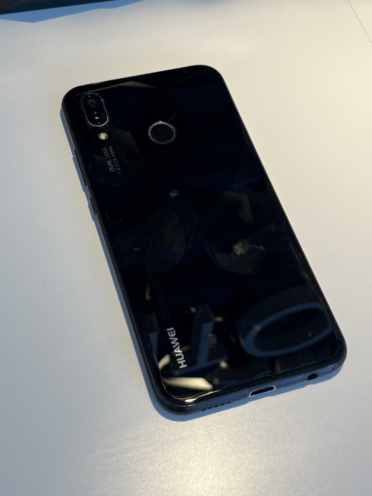 HUAWEI P20 lite ミッドナイトブラック ANE-LX2J