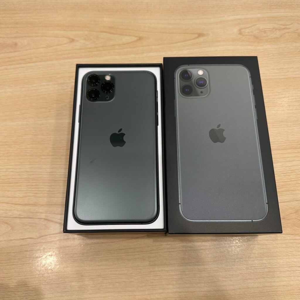 SIMロック解除(au)iPhone11Pro 64GB ミッドナイトグリーン MWC62J/A