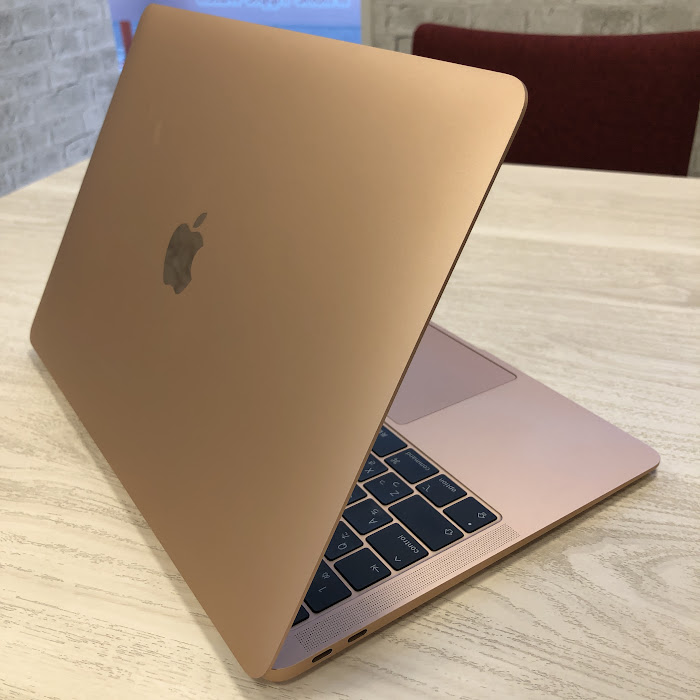 Apple MacBook Air Retina A1932 2019 モデル Core i5 1.6GHz/13.3インチ