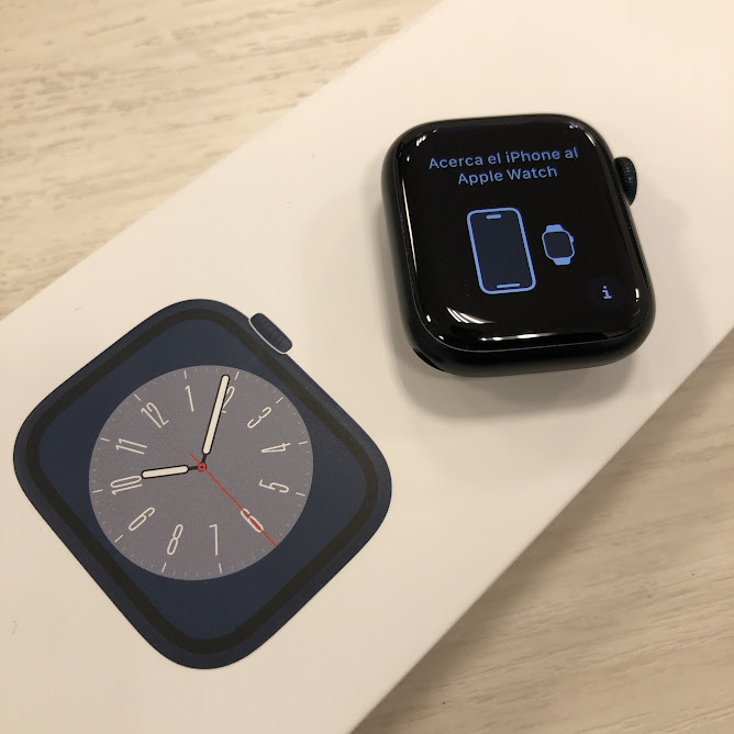 Apple Watch Series8 GPS+Cellular 41mm ミッドナイトアルミニウム MNLF3J/A