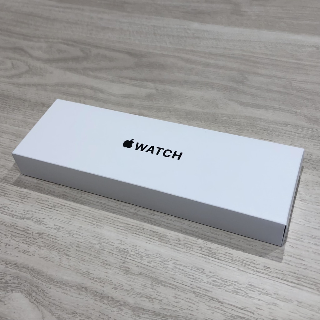 Applewatch SE 第2世代 GPSモデル 40mm MA9D4J/A