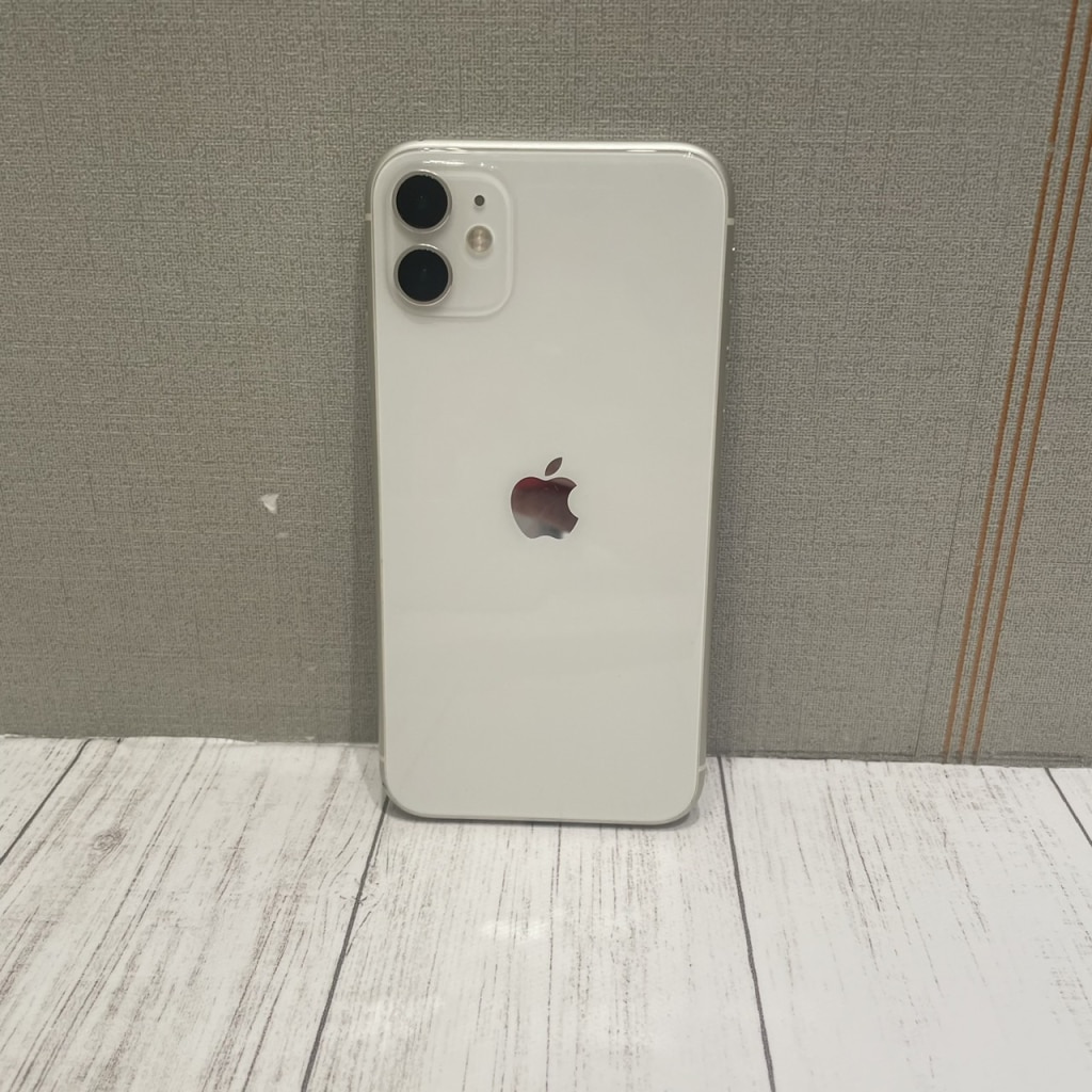 SIMロック解除(Softbank)iPhone11 64GB ホワイト MWLU2J/A