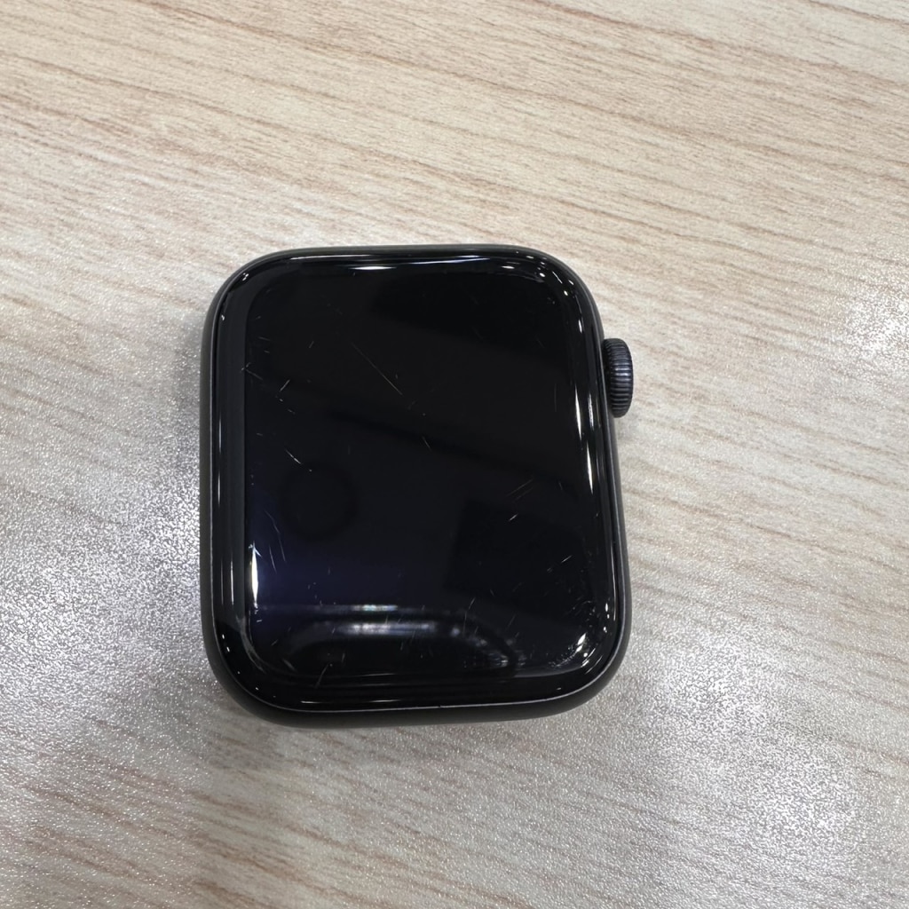 Apple watch SE MYDT2KH/A