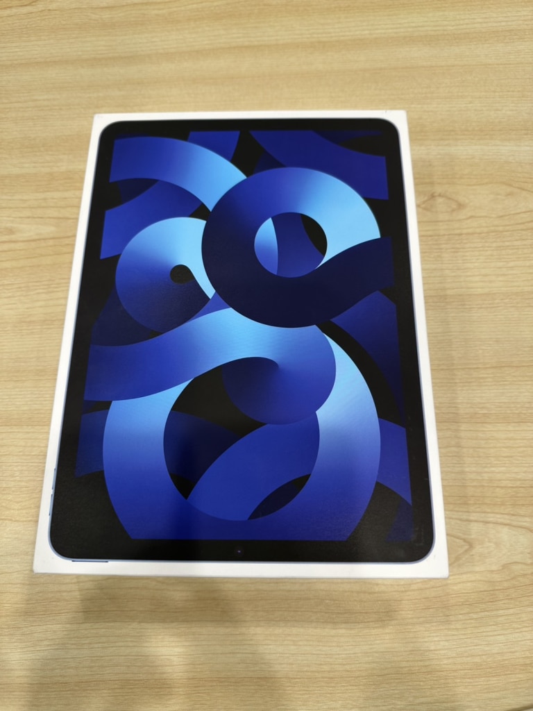 iPad Air 10.9inch 第5世代 Wi-Fi 256GB ブルー MM9N3J/A