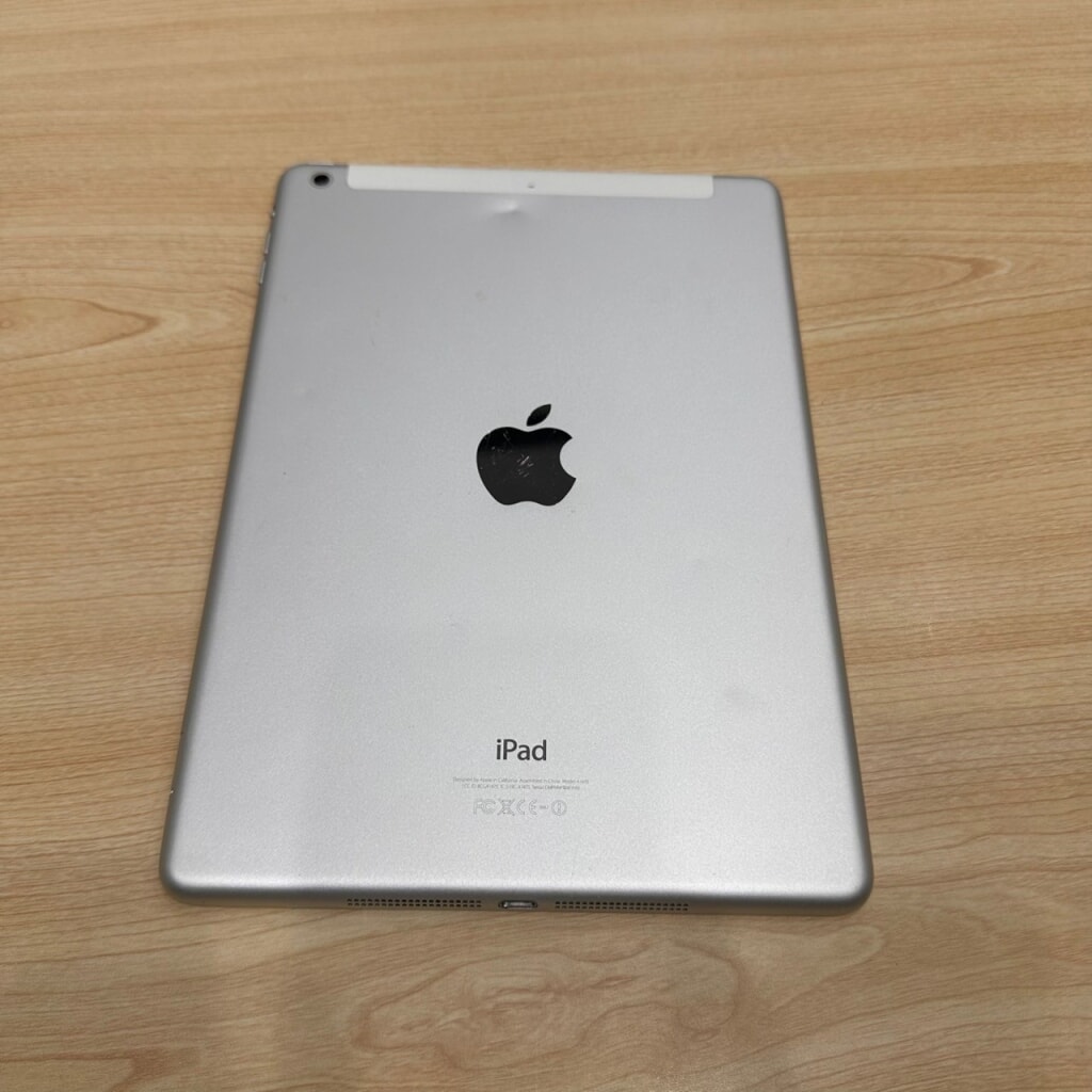 iPad Air 第4世代 Wi-Fi 64GB スカイブルー MYFQ2J/A