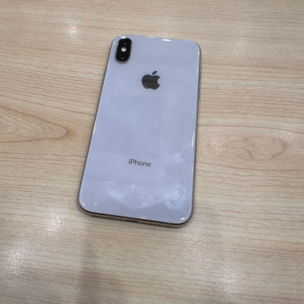 梅田店｜端末買取｜Softbank SIMロック解除済 iPhoneXS 64GB シルバー NTAX2J/A買取実績