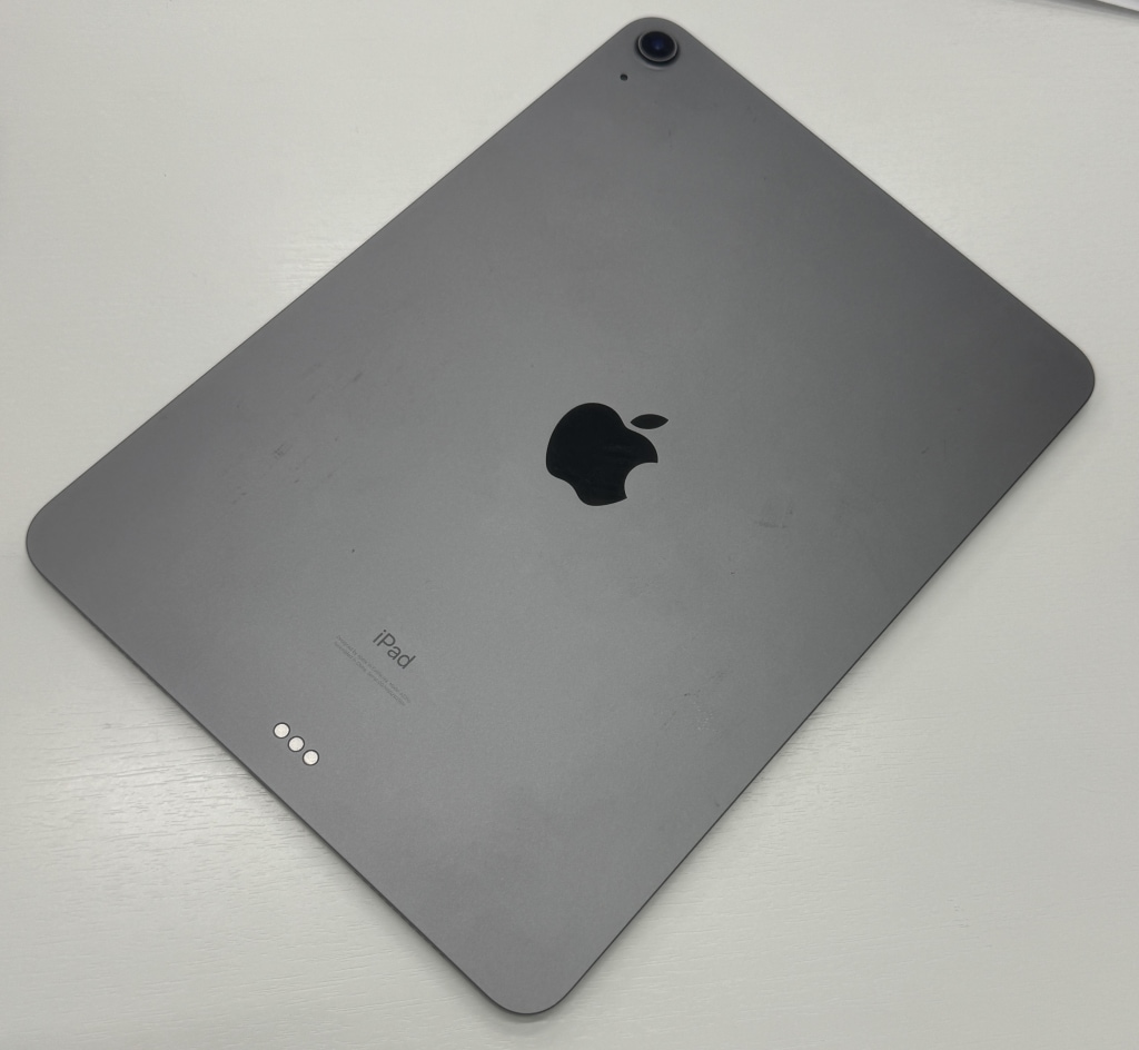 Apple iPad Air 第4世代 Wi-Fiモデル 64GB スペースグレイ MYFM2J/A