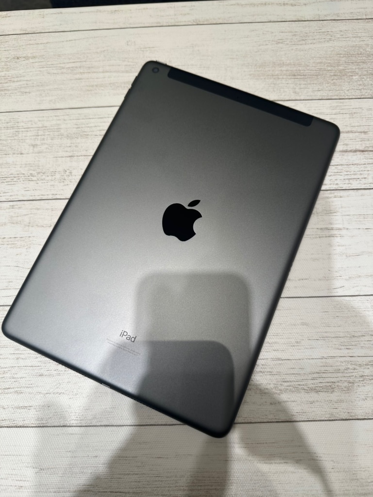 iPad（第9世代）Cellular 256GB スペースグレイ MK4E3J/A