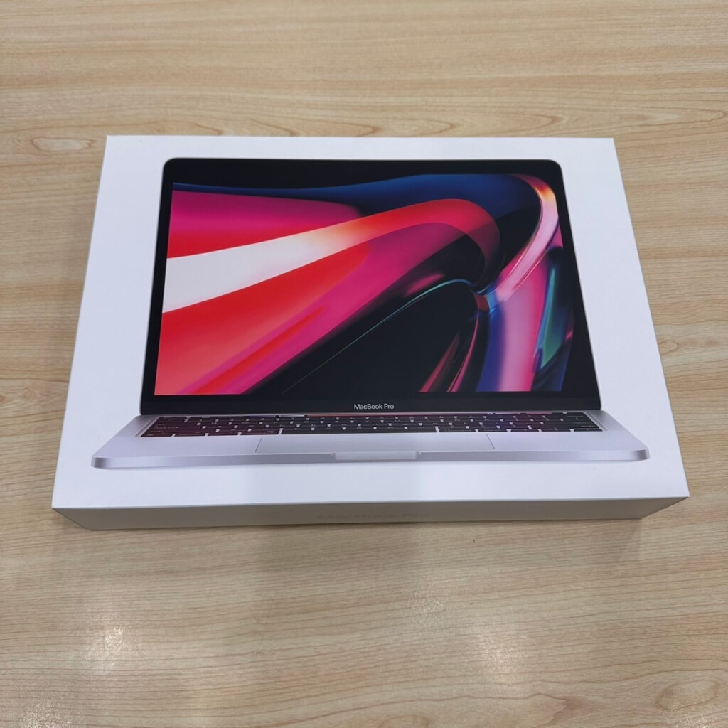 梅田店｜端末買取｜Apple MacBook Pro 13.3インチ SSD256GB メモリ8GB シルバー MYDA2J/A 買取実績