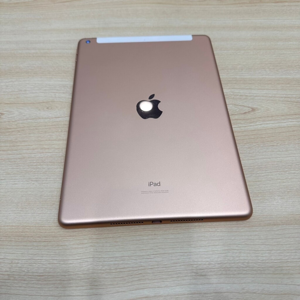 SIMロック解除(au) iPad 第7世代 32GB ゴールド MW6D2J/A