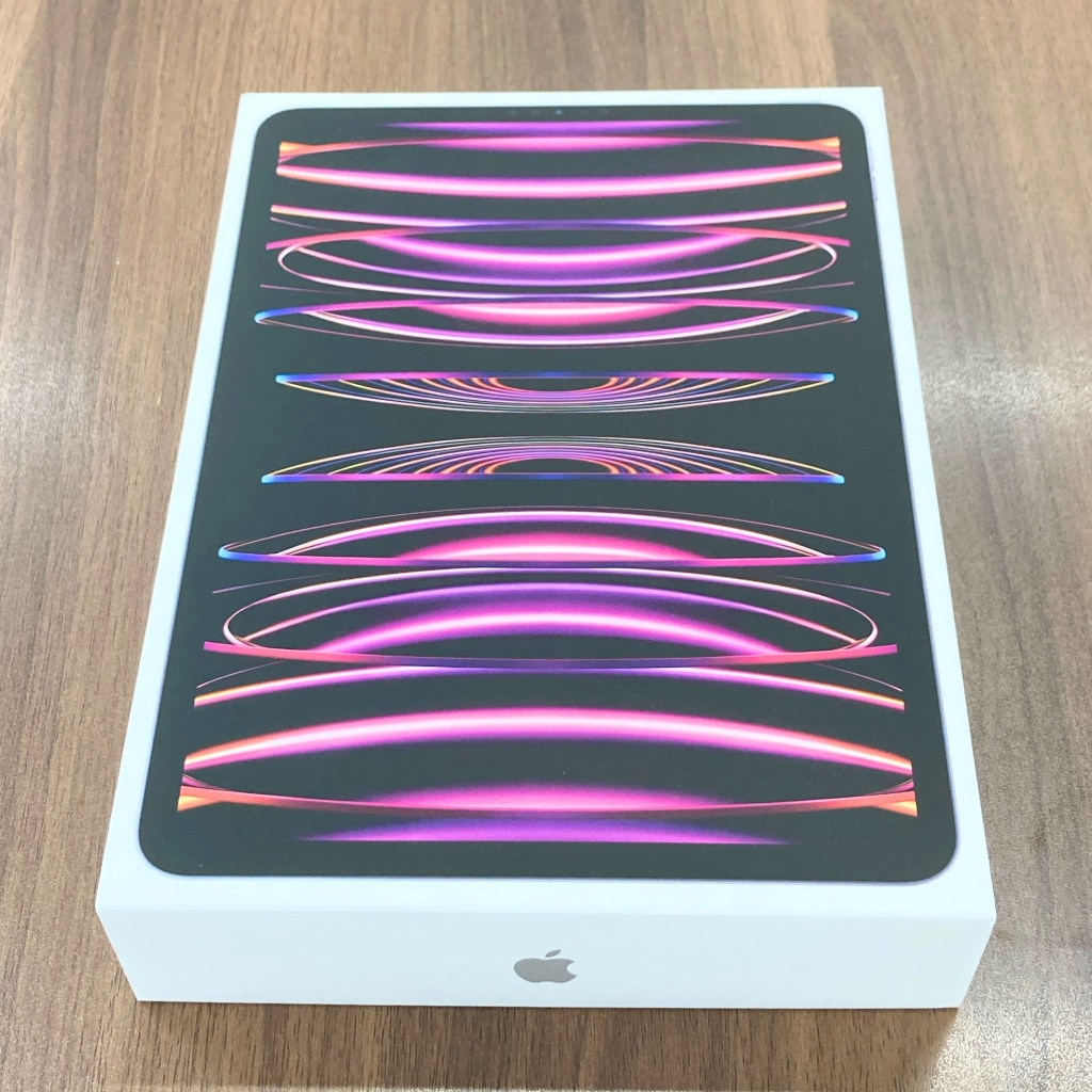 iPad Pro 11インチ 第4世代 Wi-Fi 128GB スペースグレイ MNXD3J/A