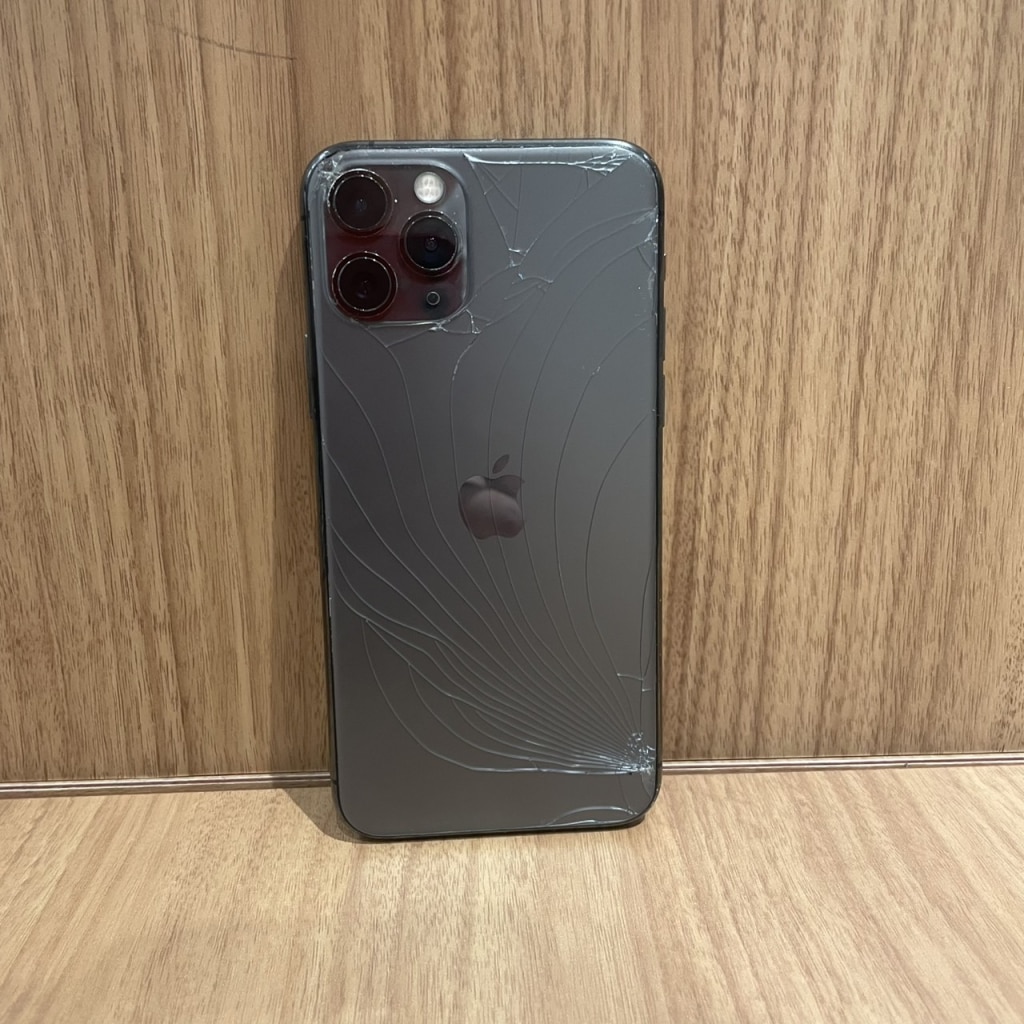 SIMロック解除(au) iPhone11Pro 256GB スペースグレイ MWC72J/A