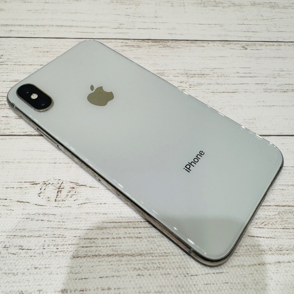 SIMロック解除(docomo) iPhoneX 64GB シルバー MQAY2J/A