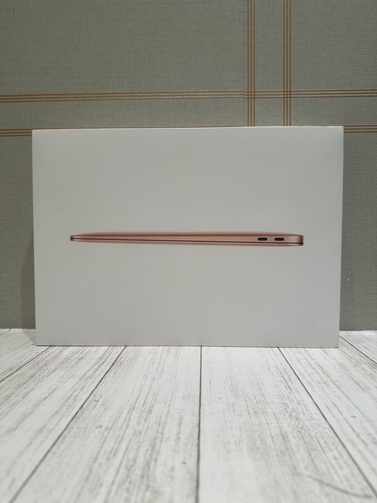 Apple MacBook Air 13インチ 128GB ゴールド MREE2J/A (Late 2018)