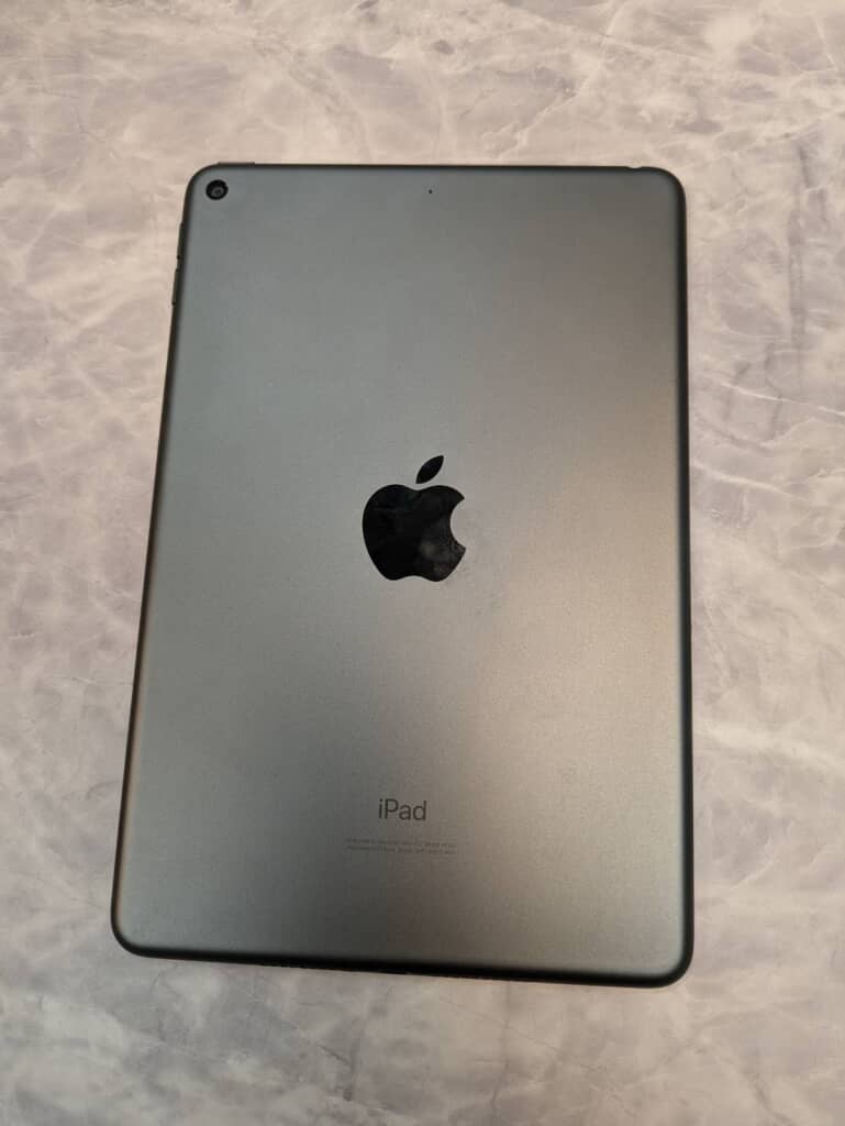 Apple iPad mini 第5世代 Wi-Fi 256GB スペースグレイ MUU32J/A