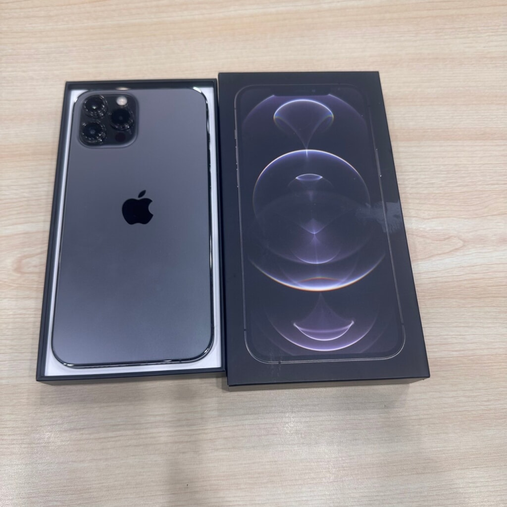 SIMロック解除(au) iPhone12 Pro Max 128GB グラファイト MGCU3J/A