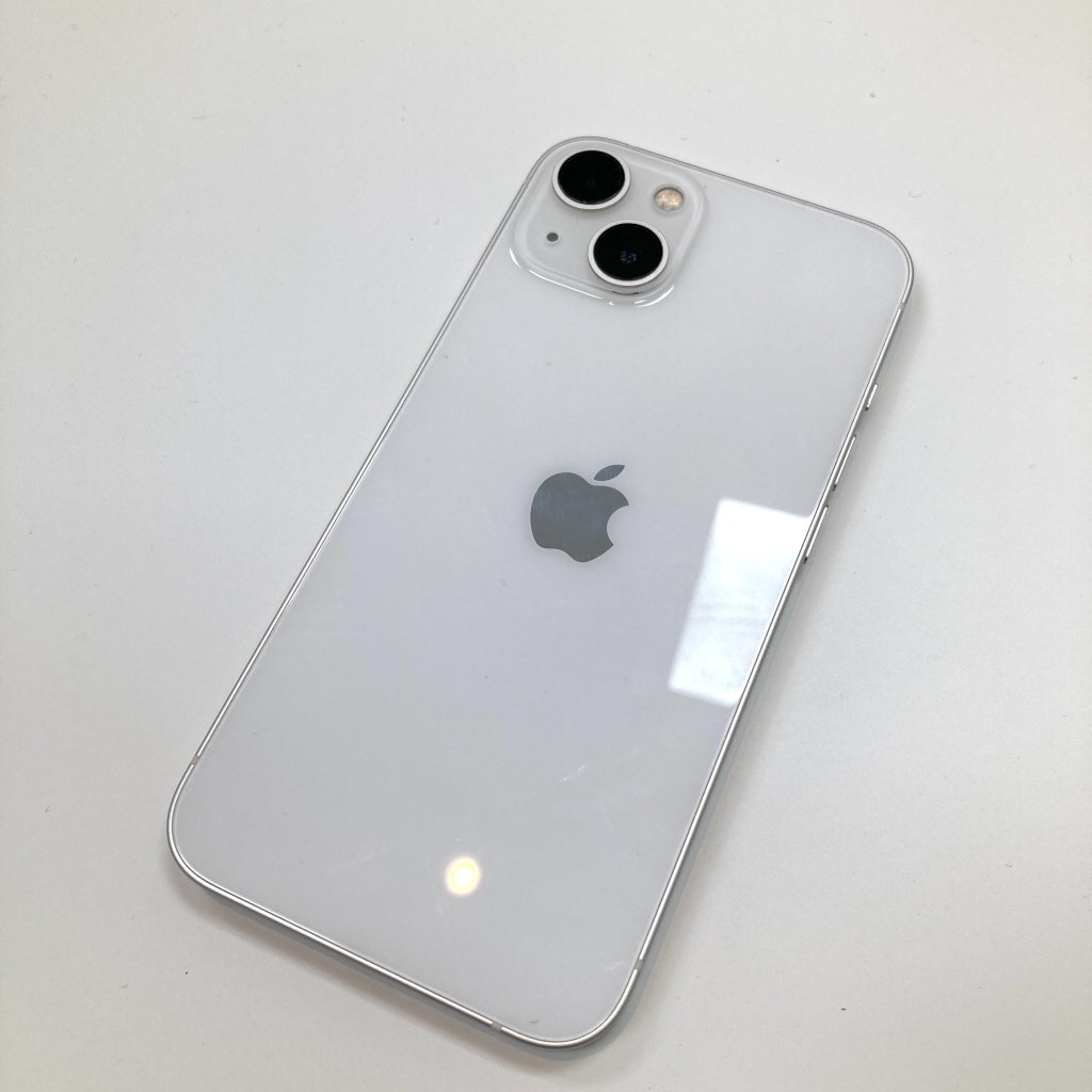 iPhone13 256GB スターライト MLNJ3J/A