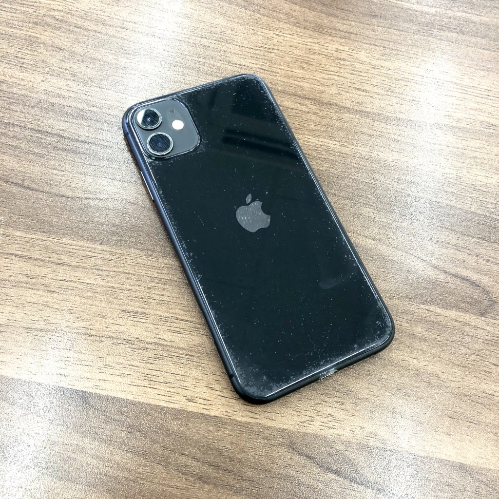 Softbank/SIMロック解除 iPhone11 64GB ブラック MWLT2J/A